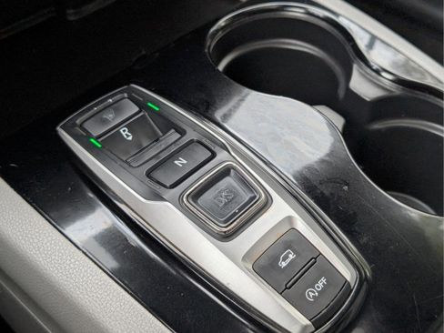 Used 2018 Honda Pilot Elite image 38