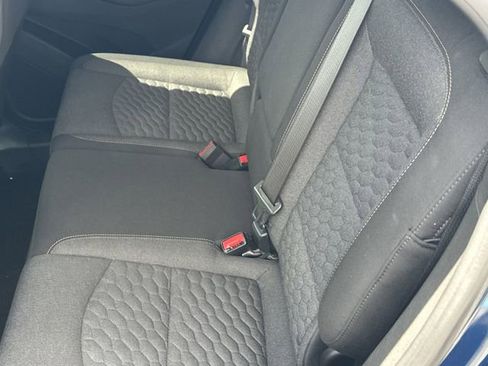 Used 2021 Chevrolet Equinox LT AWD/4WD image 17