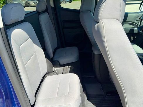 Used 2020 GMC Canyon W/T w/ Convenience Package RWD image 9