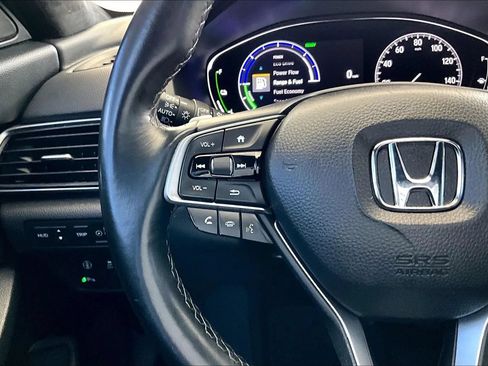 Used 2022 Honda Accord Touring image 10