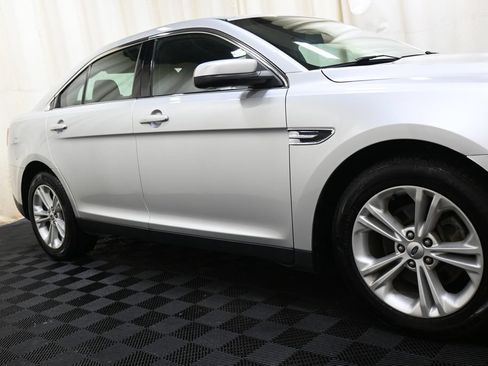Used 2016 Ford Taurus SEL w/ Equipment Group 201A AWD/4WD image 20