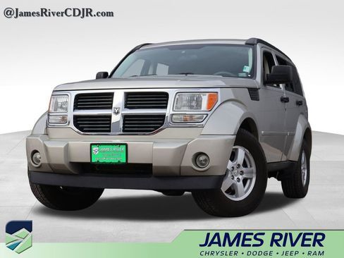 Used 2008 Dodge Nitro SXT image 1
