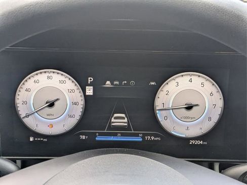 Used 2024 Hyundai Elantra SEL FWD image 27