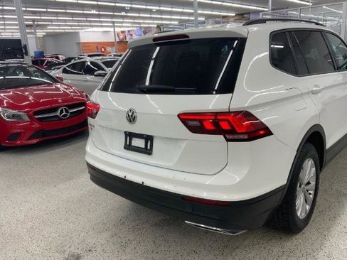 Used 2019 Volkswagen Tiguan S FWD image 37