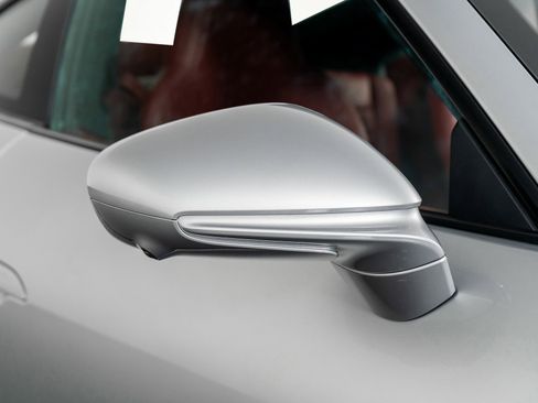 Used 2025 Porsche 911 Carrera S w/ Premium Package image 30