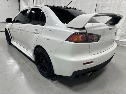 Used 2015 Mitsubishi Lancer Evolution Final Edition AWD/4WD image 5