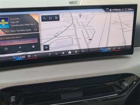 Used 2025 BMW 330i Sedan image 30