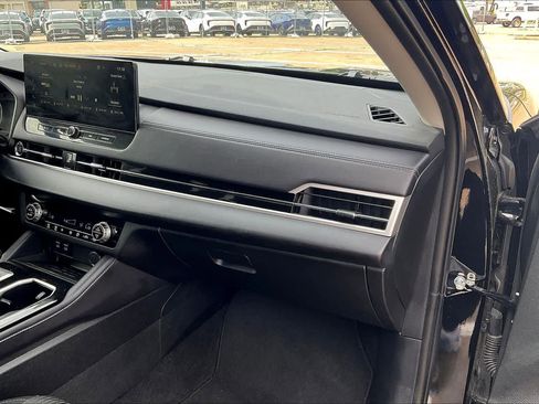 Used 2025 Mitsubishi Outlander ES AWD/4WD image 23