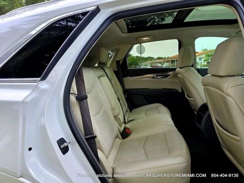 Used 2017 Cadillac XT5 Luxury FWD image 33