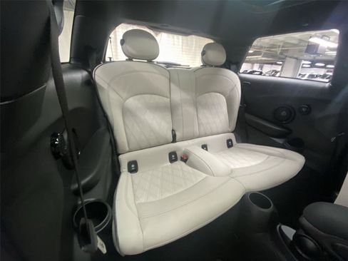 Certified 2024 MINI Cooper S FWD image 29