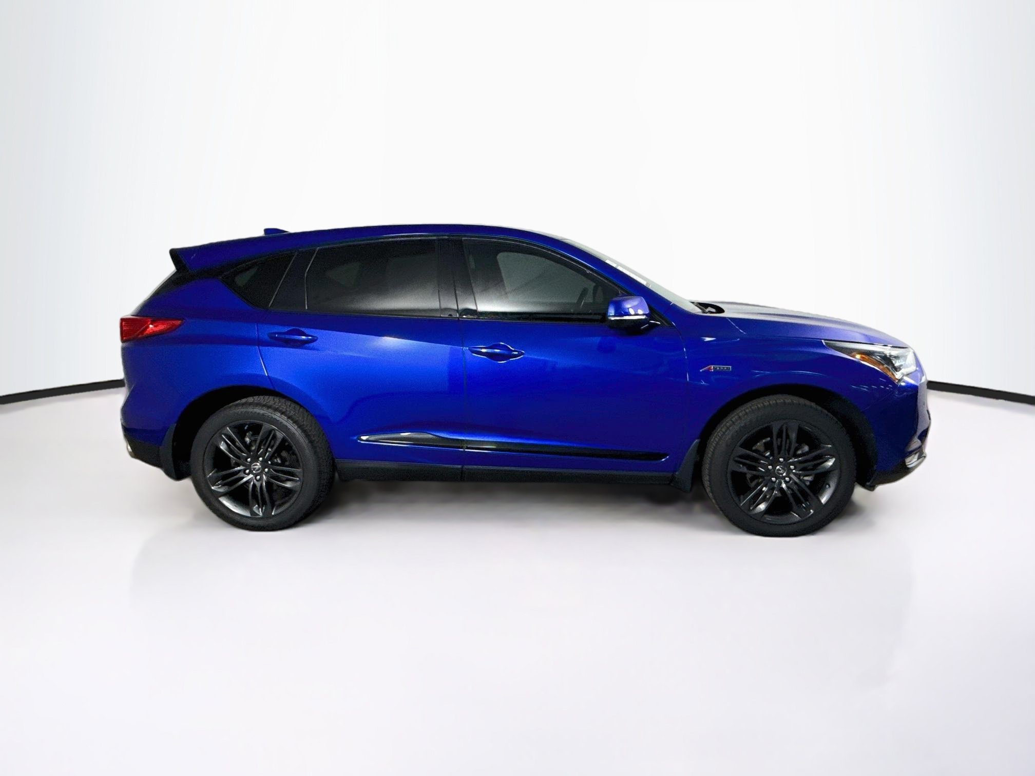 Used 2023 Acura RDX w/ Advance Package FWD image 2
