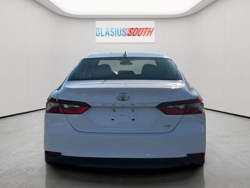 Used 2024 Toyota Camry LE image 4