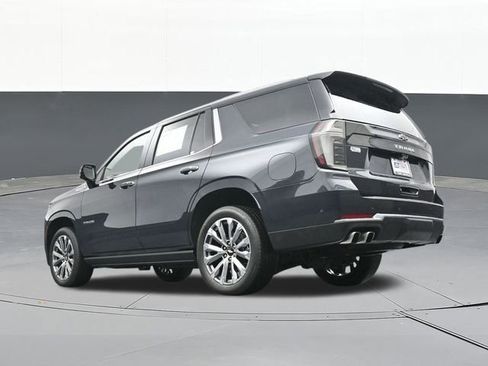 Used 2025 Chevrolet Tahoe High Country AWD/4WD image 56