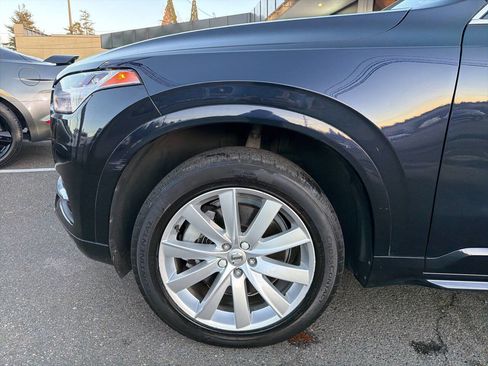 Used 2016 Volvo XC90 T6 Momentum w/ Momentum Plus Package image 13