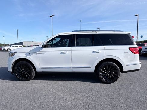 Used 2021 Lincoln Navigator Reserve RWD image 5