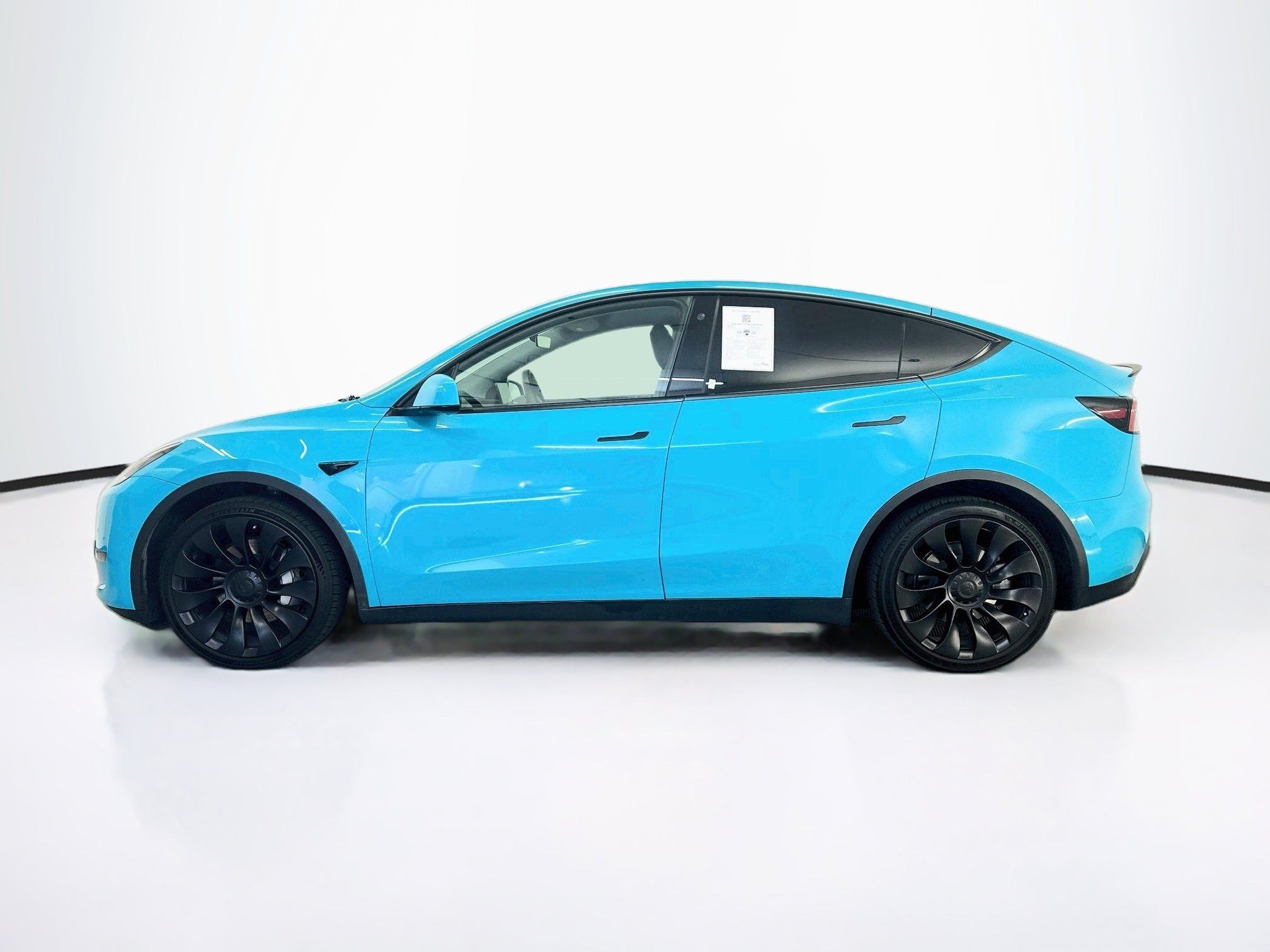 Used 2022 Tesla Model Y Long Range AWD/4WD image 4