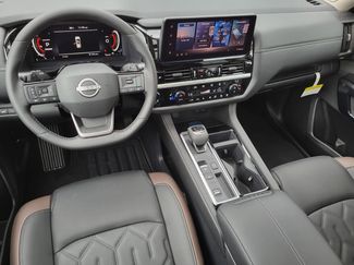 New 2026 Nissan Pathfinder Platinum FWD video 2