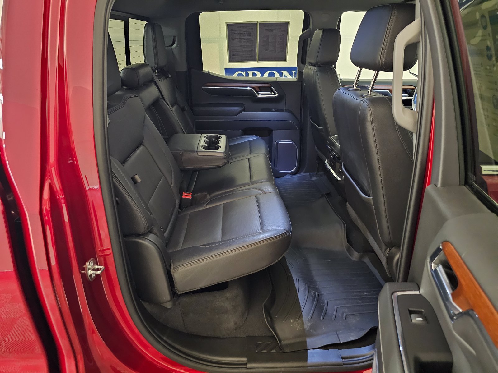 Used 2023 GMC Sierra 1500 Denali AWD/4WD image 25