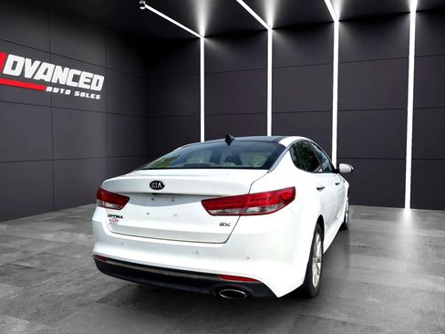 Used 2016 Kia Optima EX w/ Premium Package FWD image 7
