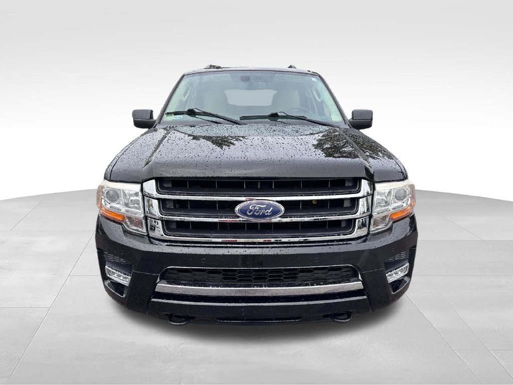 Used 2016 Ford Expedition Limited w/ Equipment Group 301A AWD/4WD image 12