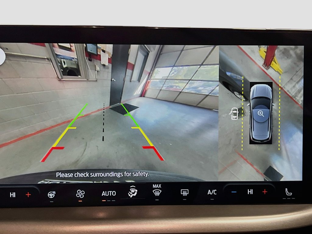 Used 2023 Ford Escape Active w/ Tech Pack #2 FWD image 14