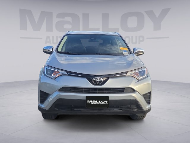 Used 2018 Toyota RAV4 LE w/ All Weather Liner Package AWD/4WD image 8