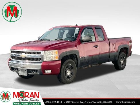 Used 2007 Chevrolet Silverado 1500 W/T image 1