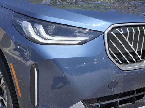 New 2026 BMW X3 xDrive30 w/ Premium Package AWD/4WD image 8