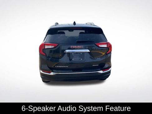 Used 2024 GMC Terrain SLT image 6