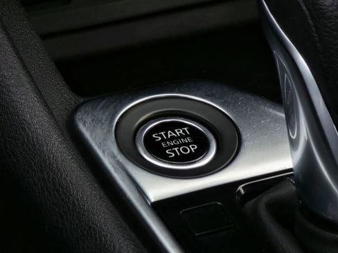 Used 2025 Nissan Sentra SV image 23