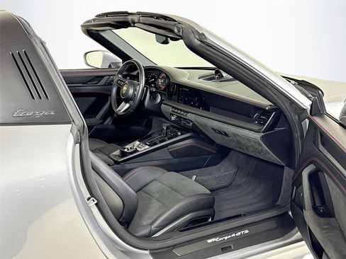 Used 2023 Porsche 911 Targa 4 GTS w/ Premium Package image 29