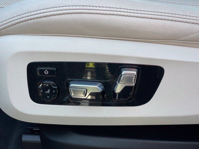 Certified 2024 BMW X5 xDrive40i w/ M Sport Package AWD/4WD image 14