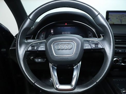 Used 2019 Audi Q7 3.0T Prestige w/ Prestige Package image 21