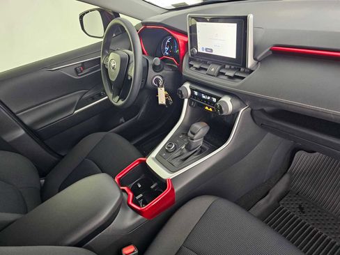 Used 2025 Toyota RAV4 LE image 11