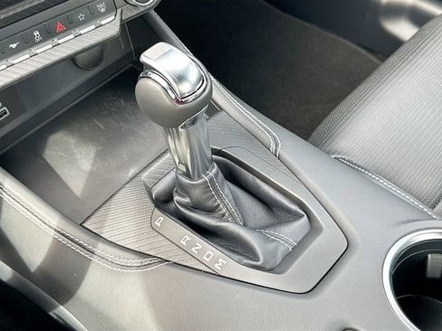 Used 2025 Ford Mustang GT Premium RWD image 17