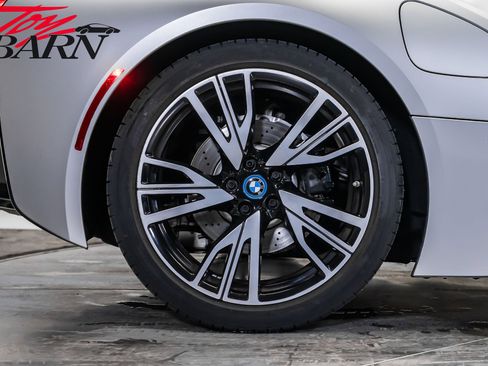 Used 2015 BMW i8 image 15