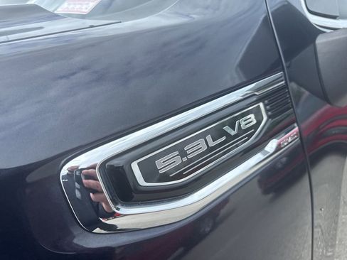 Used 2022 GMC Sierra 1500 SLT w/ SLT Premium Plus Package image 11