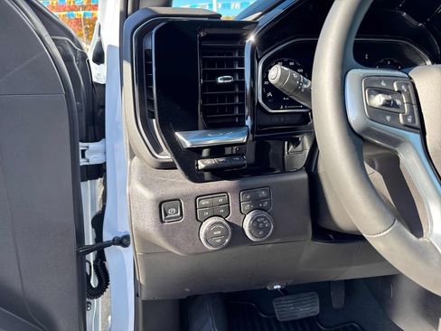 New 2026 Chevrolet Silverado 1500 LTZ w/ LTZ Premium Package image 21