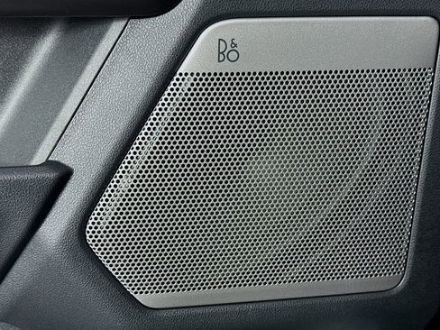 Used 2025 Ford F150 Lariat w/ Bed Utility Package image 13