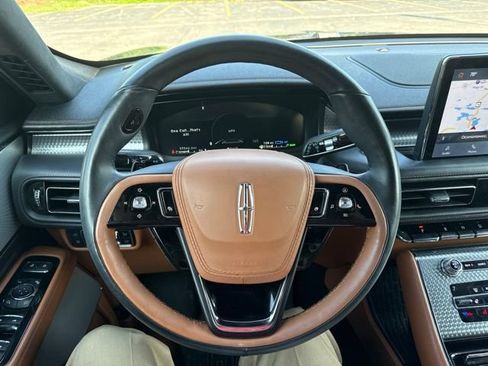 Used 2020 Lincoln Aviator Black Label Grand Touring w/ Class IV Trailer Tow Package AWD/4WD image 4
