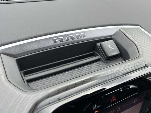 New 2026 RAM 1500 4x4 Crew Cab image 23