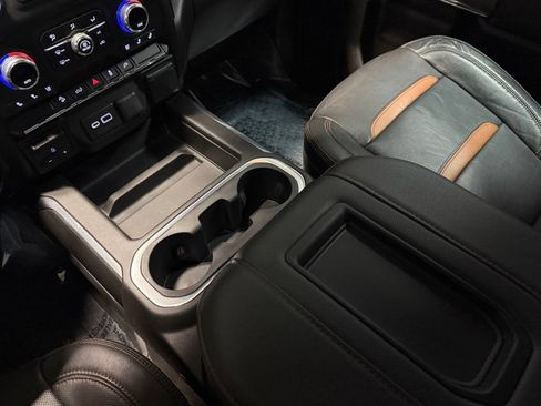 Used 2021 GMC Sierra 1500 AT4 AWD/4WD image 17