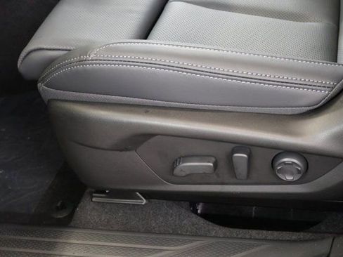 New 2026 Subaru Outback Touring XT image 14