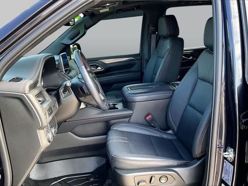 Used 2023 Chevrolet Tahoe RST AWD/4WD image 9