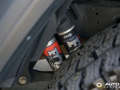 Used 2021 Jeep Gladiator Mojave image 14