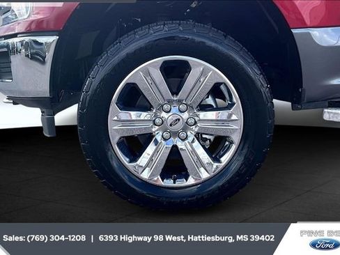 Used 2018 Ford F150 XLT w/ Equipment Group 302A Luxury image 7