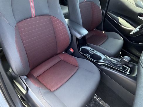 Certified 2025 Toyota Corolla SE FWD image 11