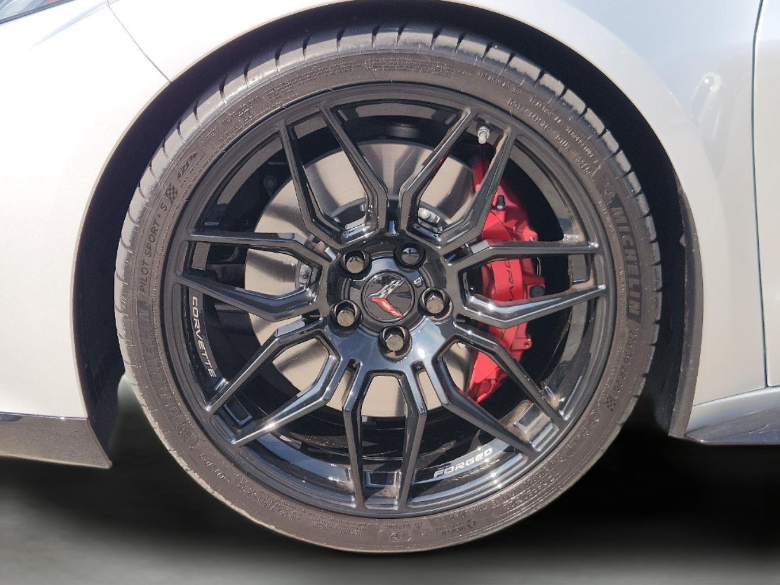Used 2026 Chevrolet Corvette Z06 RWD image 10