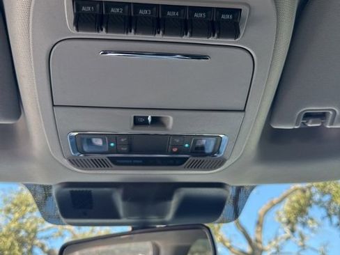 Used 2024 Ford F250 Lariat w/ Sport Appearance Package image 22