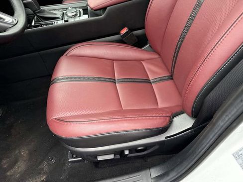 Used 2025 MAZDA CX-50 AWD 2.5 Hybrid w/ Premium Pkg image 15